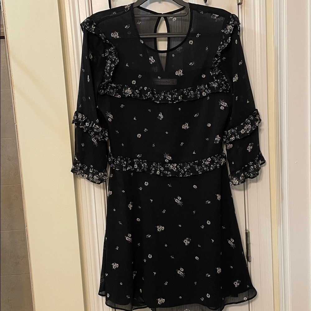 Abercrombie & Fitch Black Floral Quarter Sleeve Dress Size Small